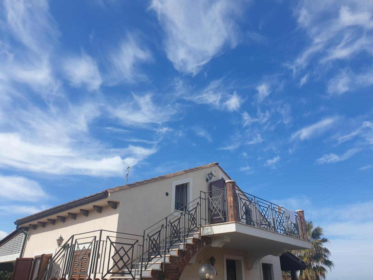Villa Amare Кампофеліче-ді-Роччелла Екстер'єр фото